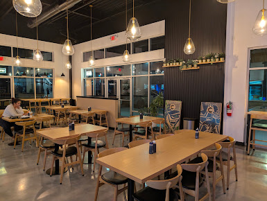 Photo 206 Luster Grill - 14