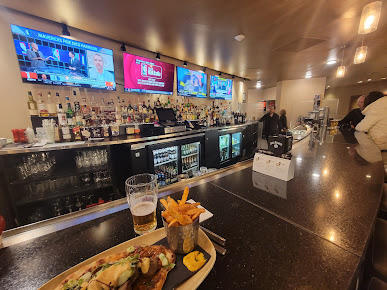Photo 21St Amendment Bar Grill - 8