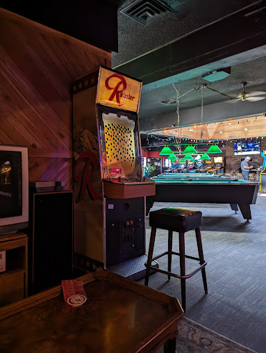 Photo 4Bs Tavern - 9