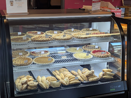 Photo 8 Sisters Bakery Cafe - 2