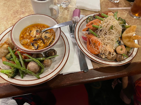 Photo 98 Pounds Buffet - 15