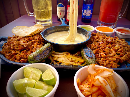 Photo Aaajiji Tacos And Beer - 15