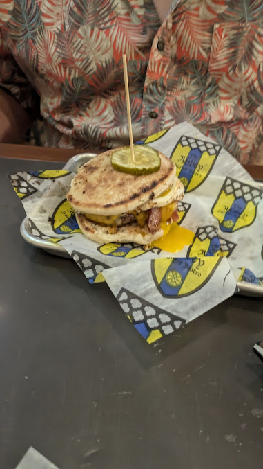 Photo Abbey Burger Hdg - 9