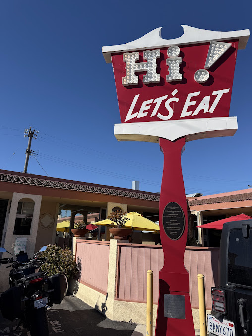 Photo American Host Restaurant - 15