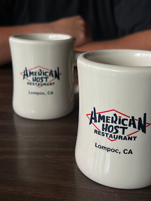 Photo American Host Restaurant - 3