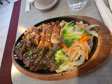 Photo Bamboo House Restaurant - 1