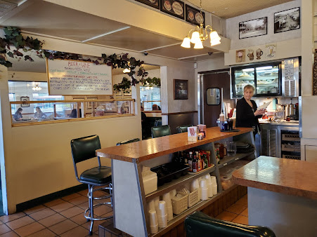 Photo Barrows Cafe And Grill - 10