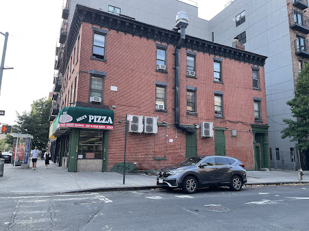 Photo Bedstuy Mikes Pizza - 10
