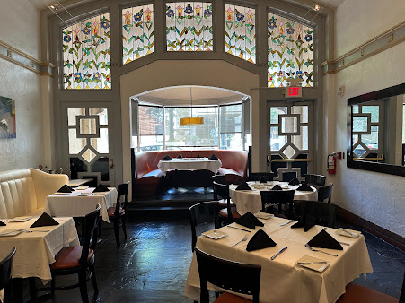Photo Bernardin's Restaurant At Ratcliffe - 12