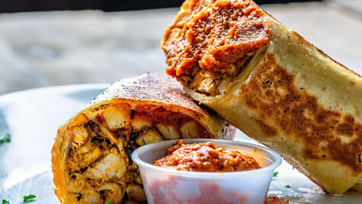 Photo Best Bites Mediterranean Restaurant & Grocery - 2
