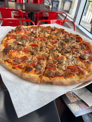 Photo Bite Me Pizza - 2