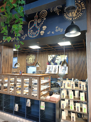 Photo Black Lion Cafe - 15