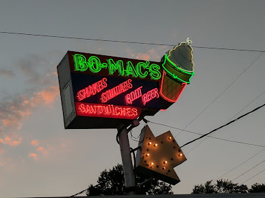 Photo Bo Macs Drive Inn - 3