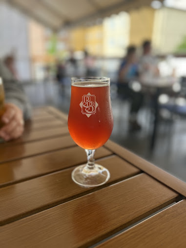 Photo Boundary Bay Brewery Bistro - 11
