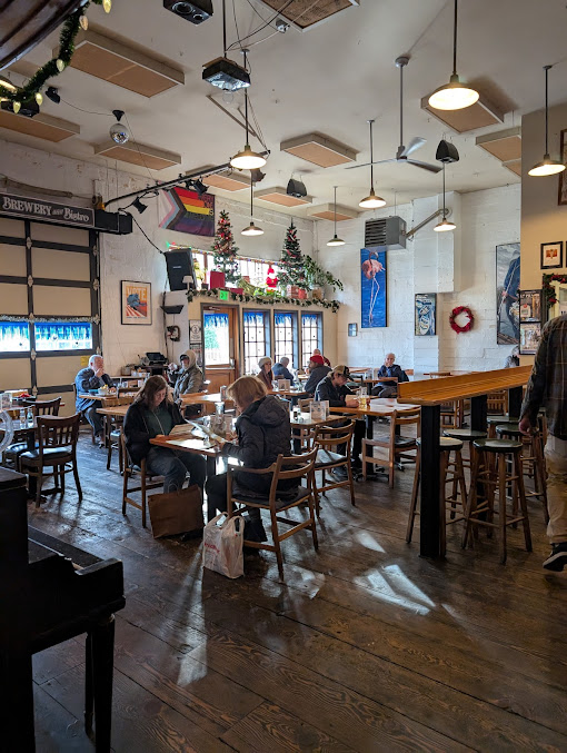 Photo Boundary Bay Brewery Bistro - 19