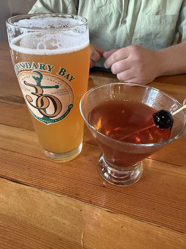 Photo Boundary Bay Brewery Bistro - 7