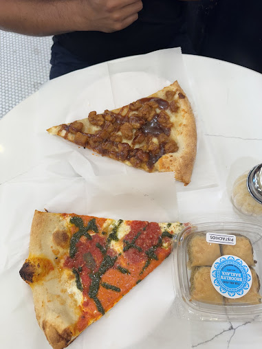 Photo Brooklyn's Homeslice Pizzeria Ii - 18