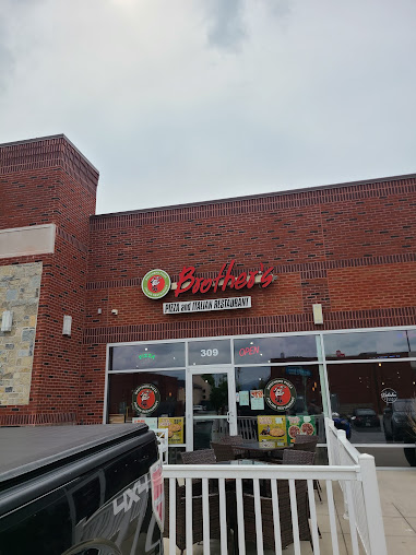 Photo Brothers Pizza Italian Restaurant - 16