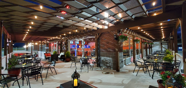 Photo Brothers Pizza Italian Restaurant - 6