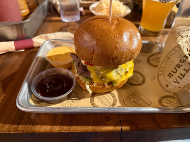 Photo Burger Village - 5