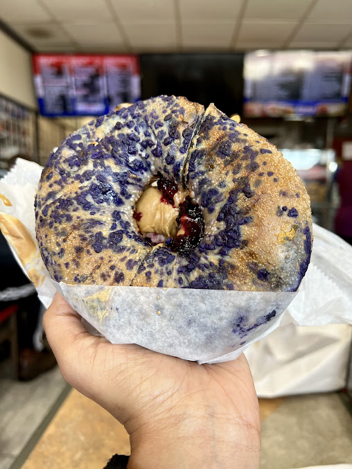 Photo Caesars Deli - 13