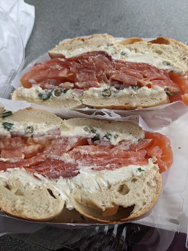 Photo Caesars Deli - 16