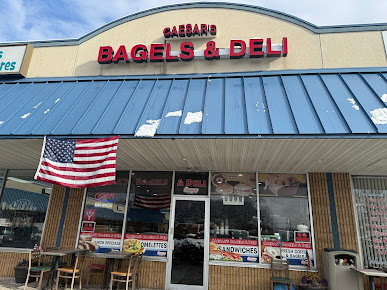 Photo Caesars Deli - 2