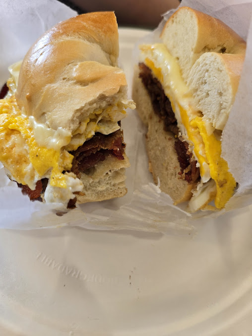 Photo Caesars Deli - 3