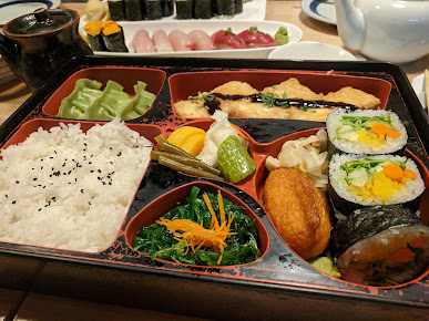 Photo Cafe Sushi Shoten - 9