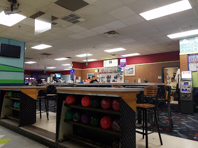 Photo Cardinal Lanes Beach Bowl - 3