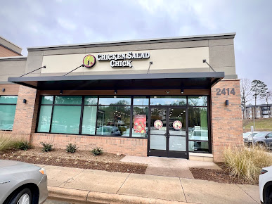 Photo Chicken Salad Chick - 0