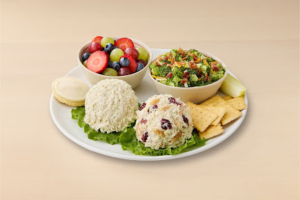 Photo Chicken Salad Chick - 4