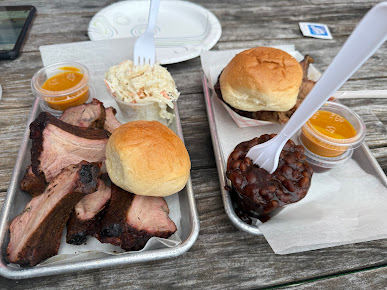 Photo Chillin And Grillin Shack - 2