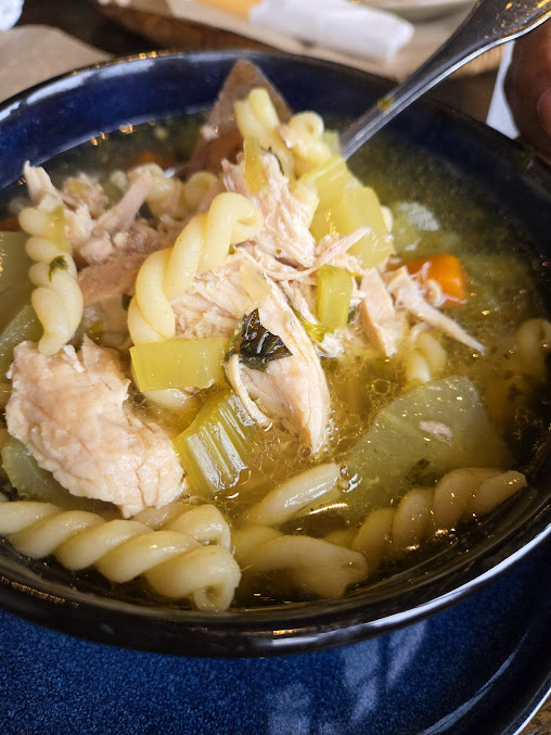 Photo Clucker's Charcoal Chicken - 15