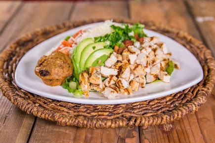 Photo Clucker's Charcoal Chicken - 4