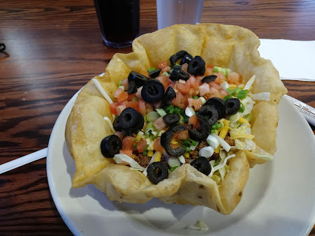 Photo Coaches Corner Sports Bar Grill - 15