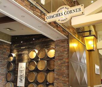 Photo Coaches Corner Sports Bar Grill - 4