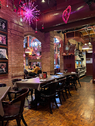 Photo Connie's Pizza - 16