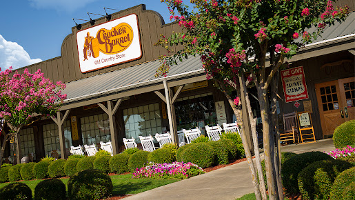Photo Cracker Barrel Old Country Store - 0