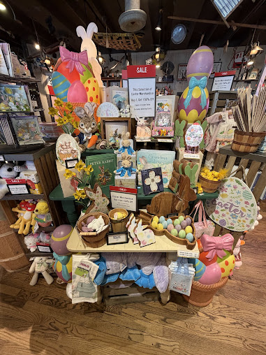 Photo Cracker Barrel Old Country Store - 4