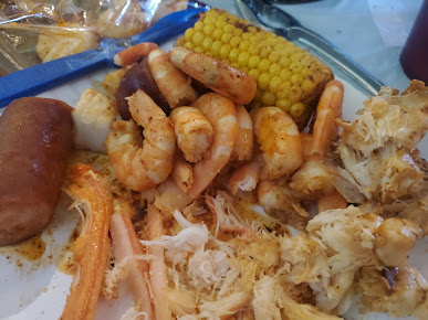 Photo Crackin Crab Seafood Boil - 10