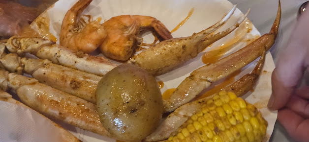 Photo Crackin Crab Seafood Boil - 13