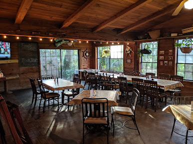 Photo Creekside Dinery - 14