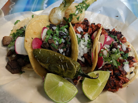 Photo Cuatro Caminos Mexican Restaurant - 12