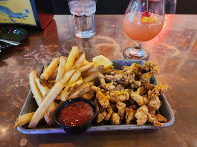 Menu Daisy's Po-Boy And Tavern - 29