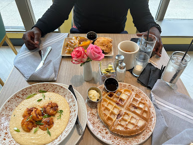Photo Dawn A.m. Eatery - 15