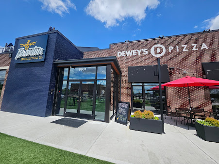 Photo Deweys Pizza - 6