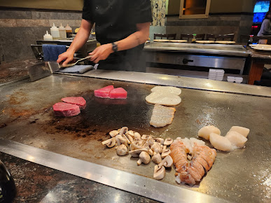 Photo Domo Japanese Sushi Grill And Bar - 6