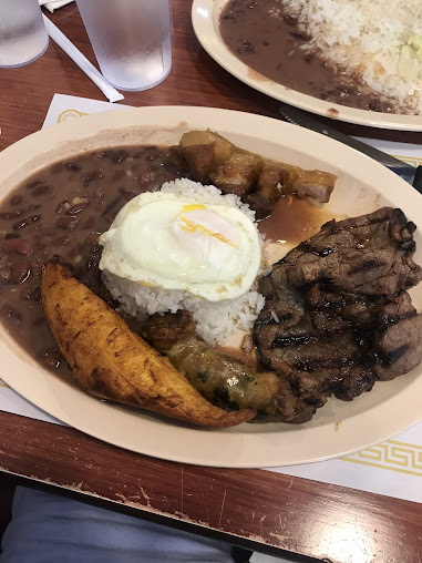 Photo El Llano Restaurant - 10