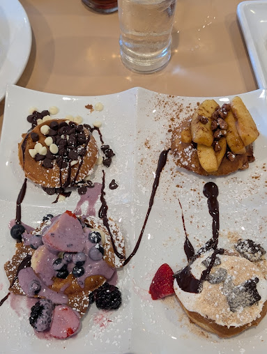 Photo Elly's Pancake House Of Glenview - 10